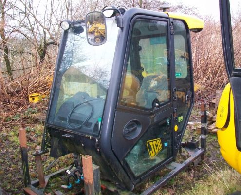 NEW OLD STOCK JCB 527-58 CAB
