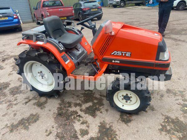 KUBOTA COMPACT TRACTOR - Image 3