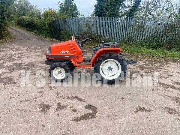 KUBOTA COMPACT TRACTOR