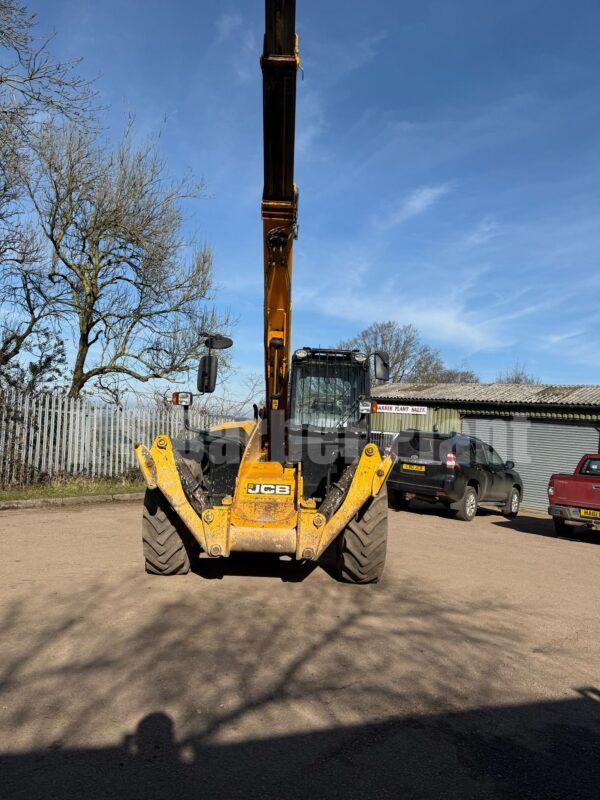 2011 JCB 533-105 TELEHANDLER - Image 2