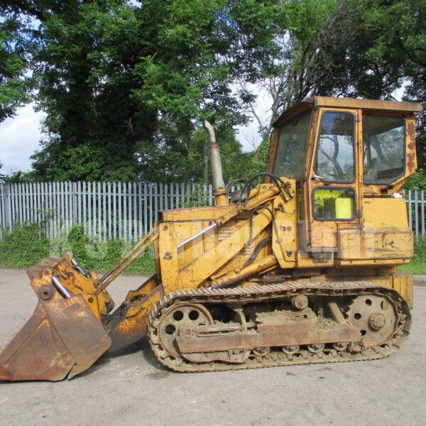 KOMATSU D31-17 TRACKED SHOVEL